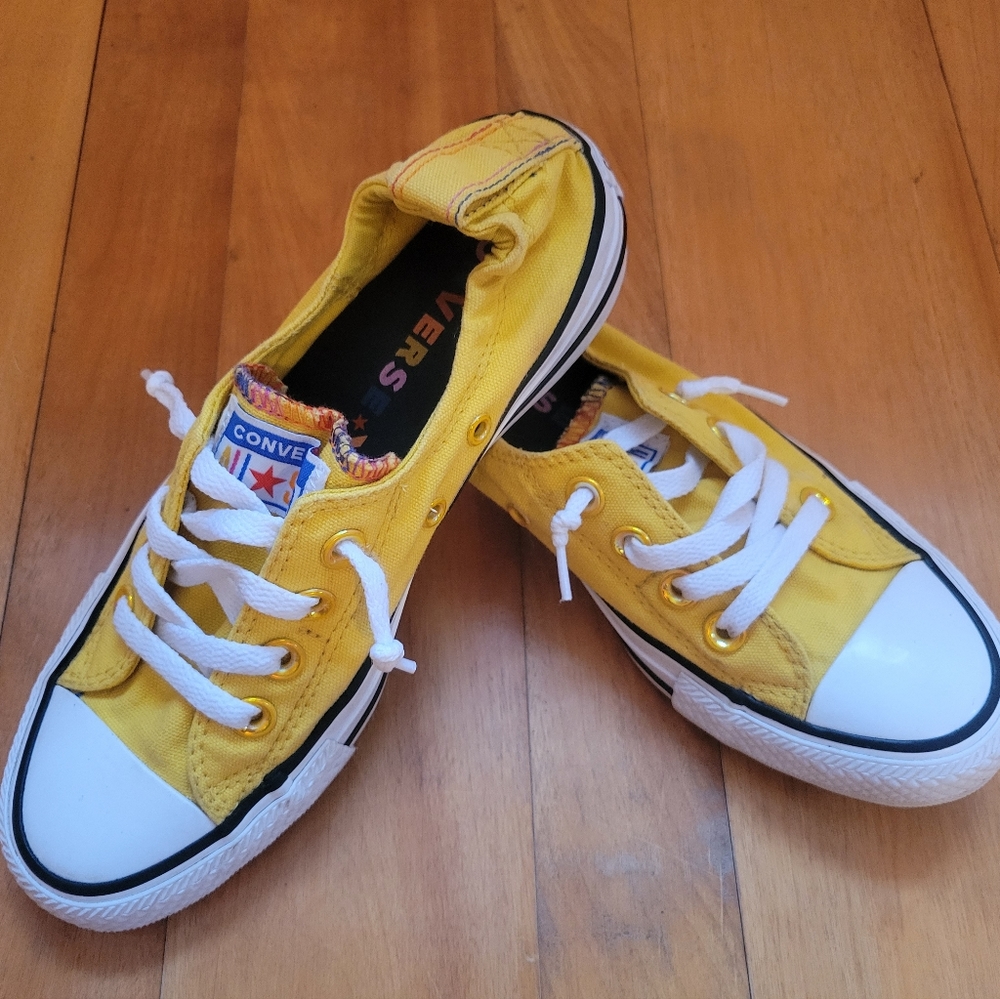 Yellow Converse All-Star low top elastic back US 6, EUR 36.5
